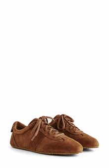 Aleta Sneaker (Women)