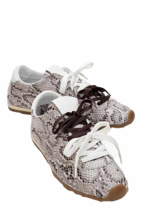 Aleta Sneaker (Women)