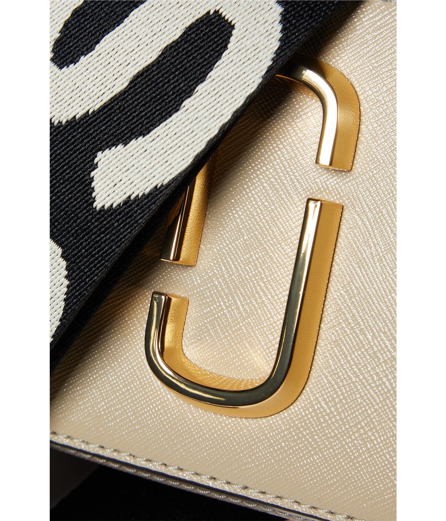 Marc Jacobs The Snapshot