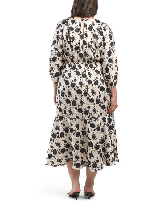 TAYLOR Plus Empire Waist Maxi Dress