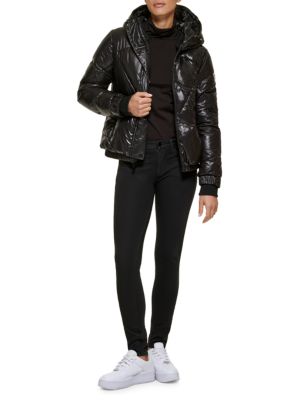 Guess
Hooded Puffer Jacket