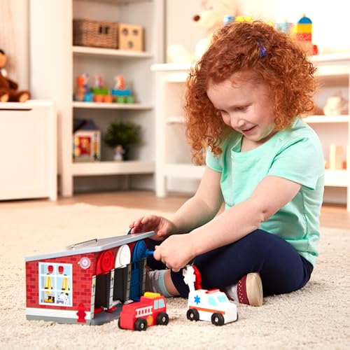 Melissa & Doug Toy Keys and Cars Wooden Rescue Vehicles and Garage (7 pcs) Red, for 36 months to 72 months