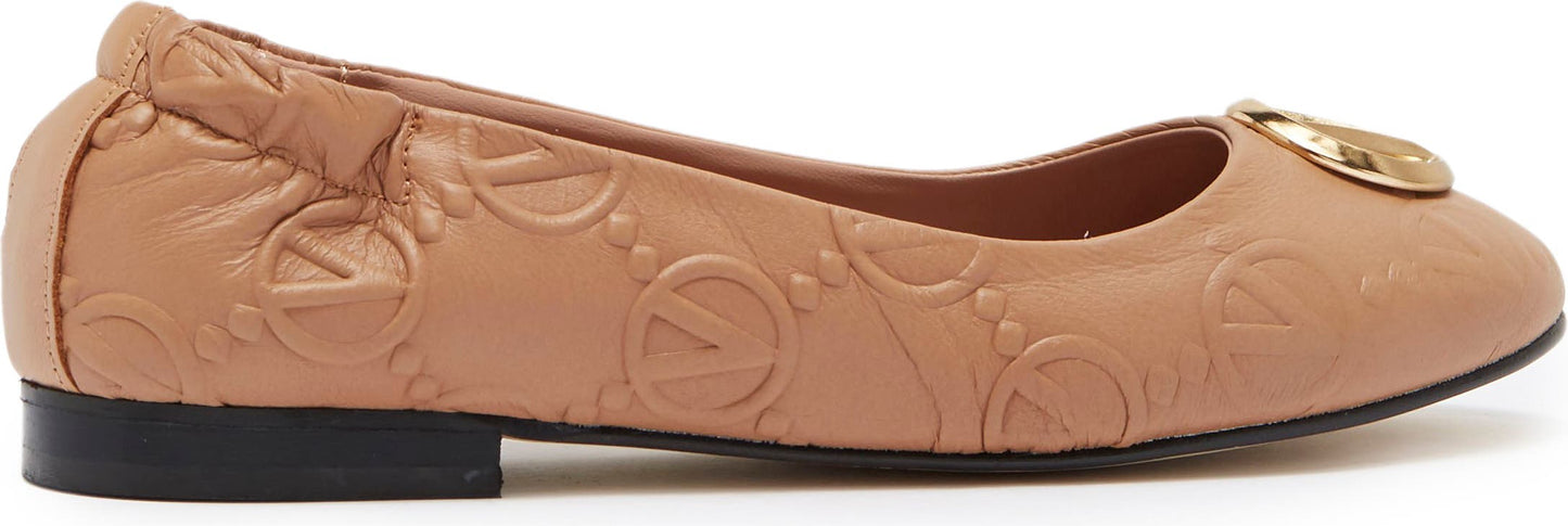 VALENTINO BY MARIO VALENTINO Calliope Logo Flat, Alternate, color, NOCCIOLA