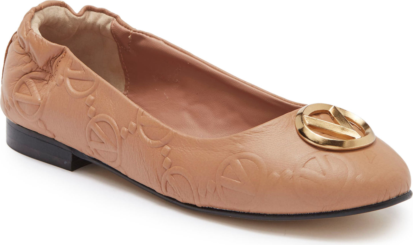 VALENTINO BY MARIO VALENTINO Calliope Logo Flat, Main, color, NOCCIOLA