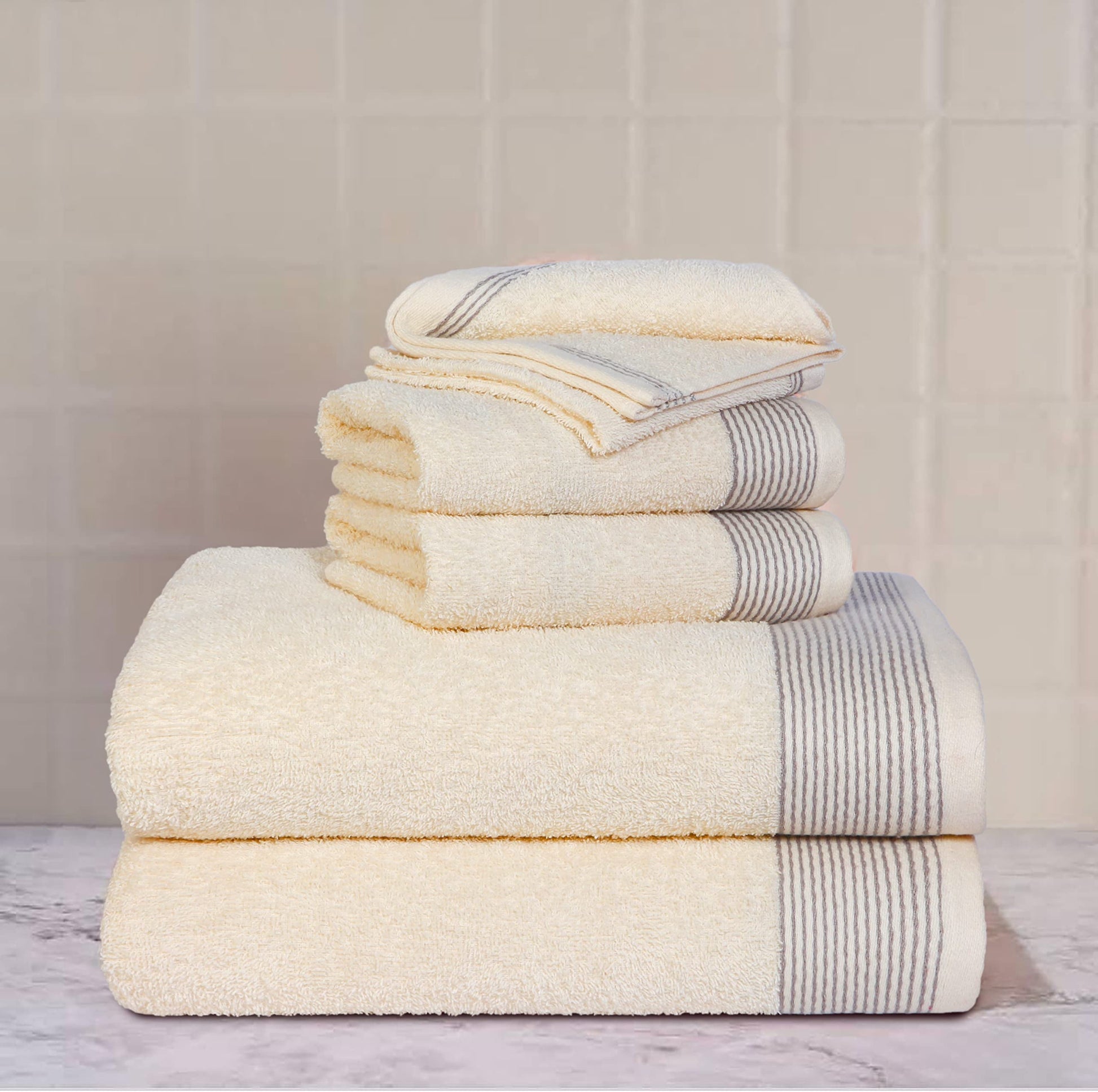 thumbnail image 3 of GLAMBURG Ultra Soft 6 Pack Cotton Towel Set, Contain 2 Bath Towels 28x55 inches, 2 Hand Towels 16x24 inches & 2 Wash Coths 12x12 inches, Compact Lightweight Quickdry Towel Set for Everyday use- Ivory, 3 of 8