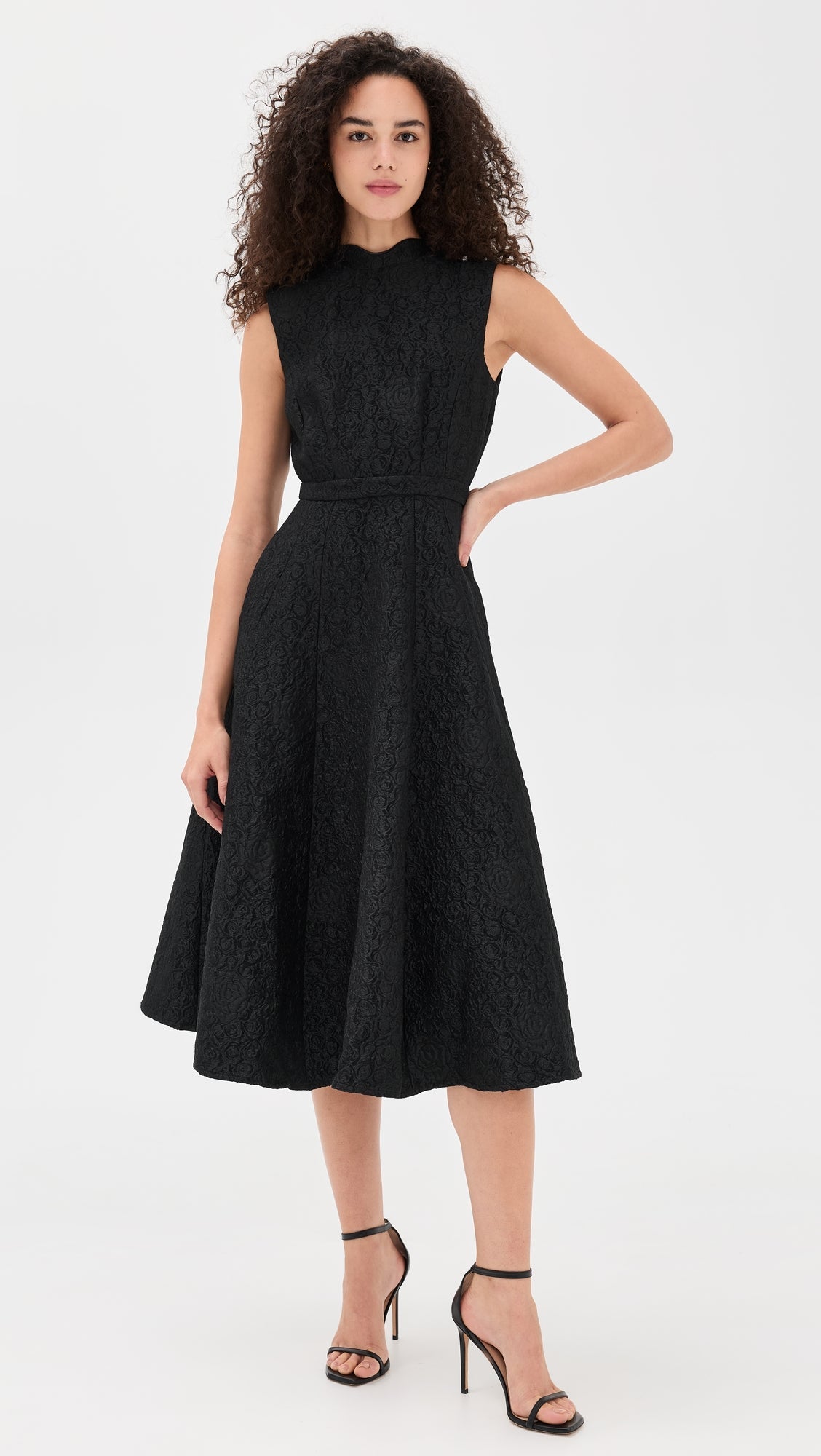 SeaSeraphine Velvet Long Sleeve Midi Dress
