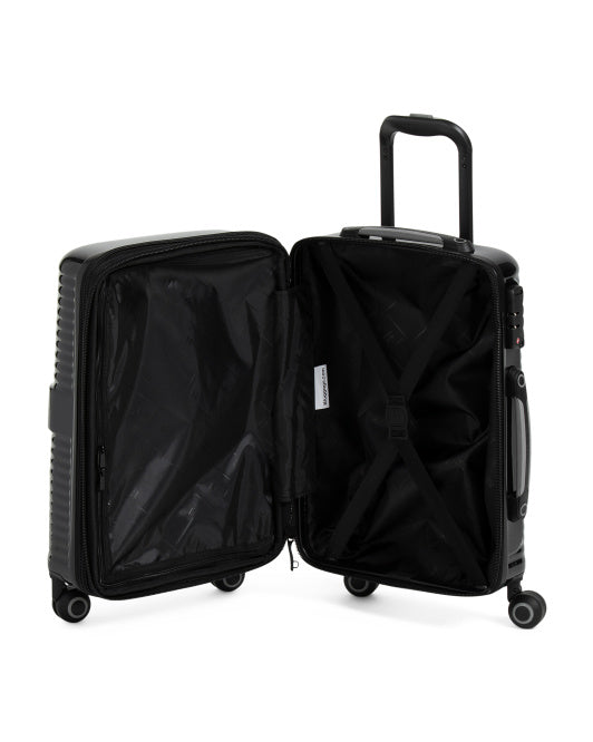 IT LUGGAGE 21in Infinispin Hardside Carry-on Spinner