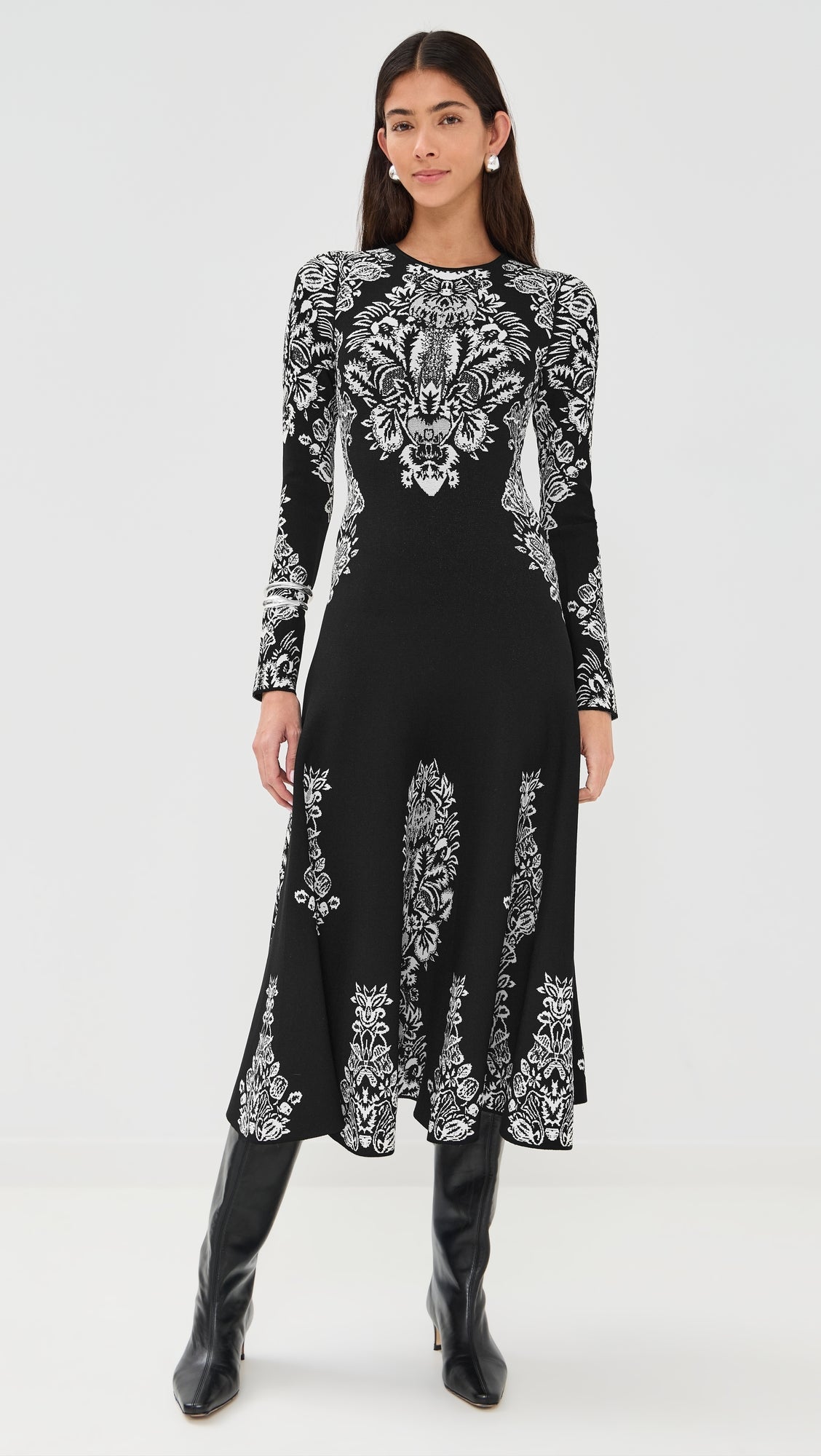 SeaSeraphine Velvet Long Sleeve Midi Dress