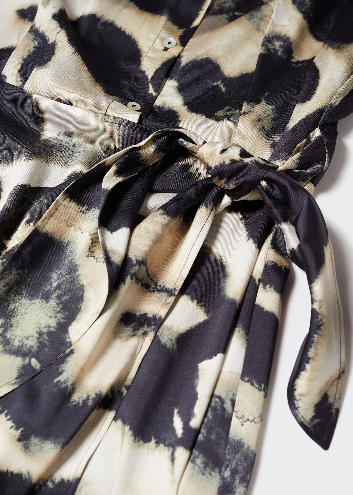 Printed satin dress - Details of the article 8